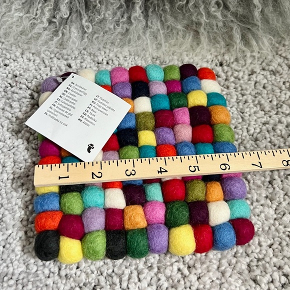 Colourful Trivet for Hot Dishes/Pots 100% Wool NEW WITH TAGS - Picture 6 of 11